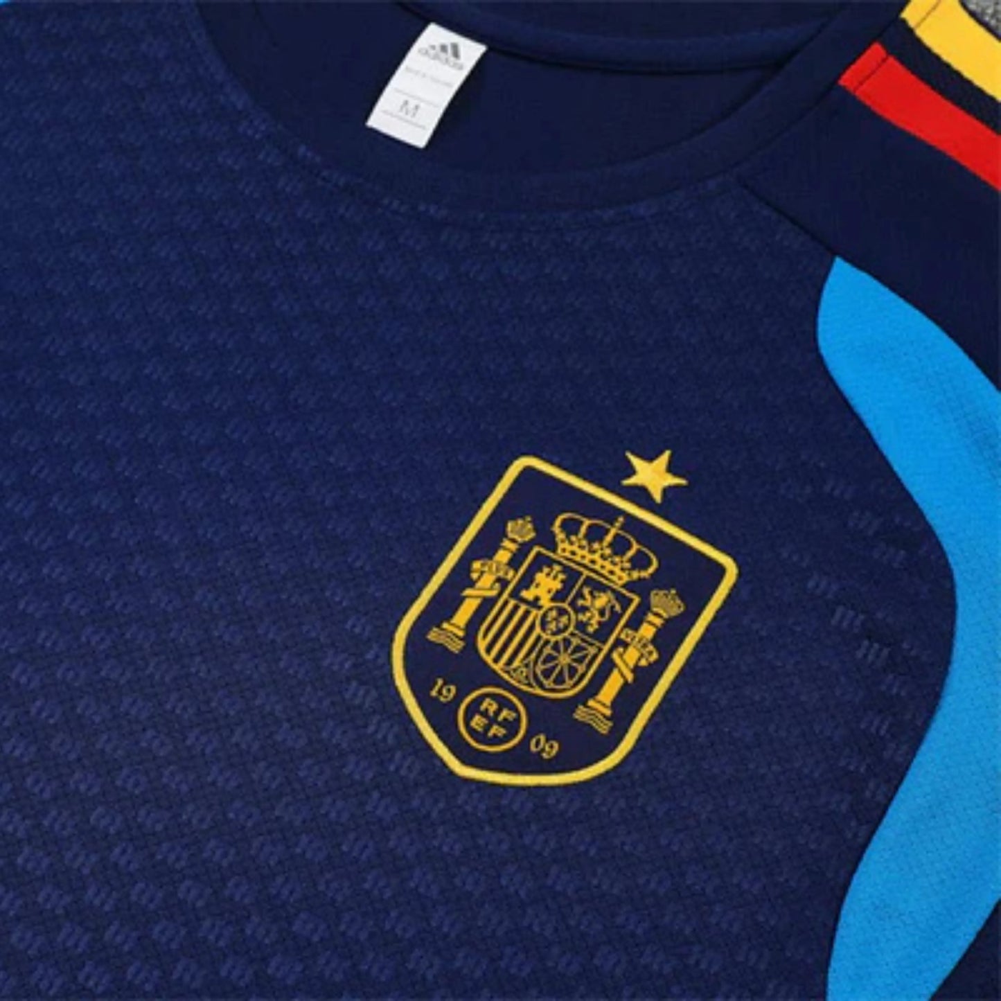 Conjunto de Entrenamiento España Azul Oscuro 26